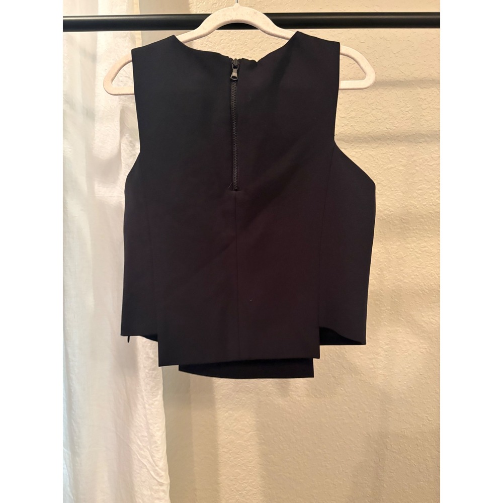 Milly Black Sleeveless Tiered Hem Crop Top Exposed Back Zip Size 0 Made in USA